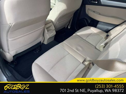 Used 2018 Subaru Outback 2.5i Premium image 26