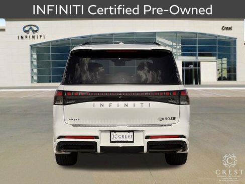 Certified 2026 INFINITI QX80 4WD w/ Sport Exterior Package image 4