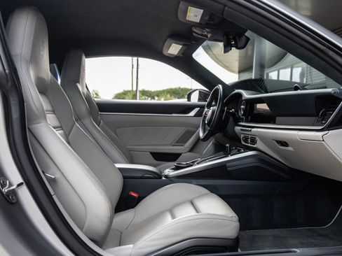 Used 2022 Porsche 911 Turbo S image 46