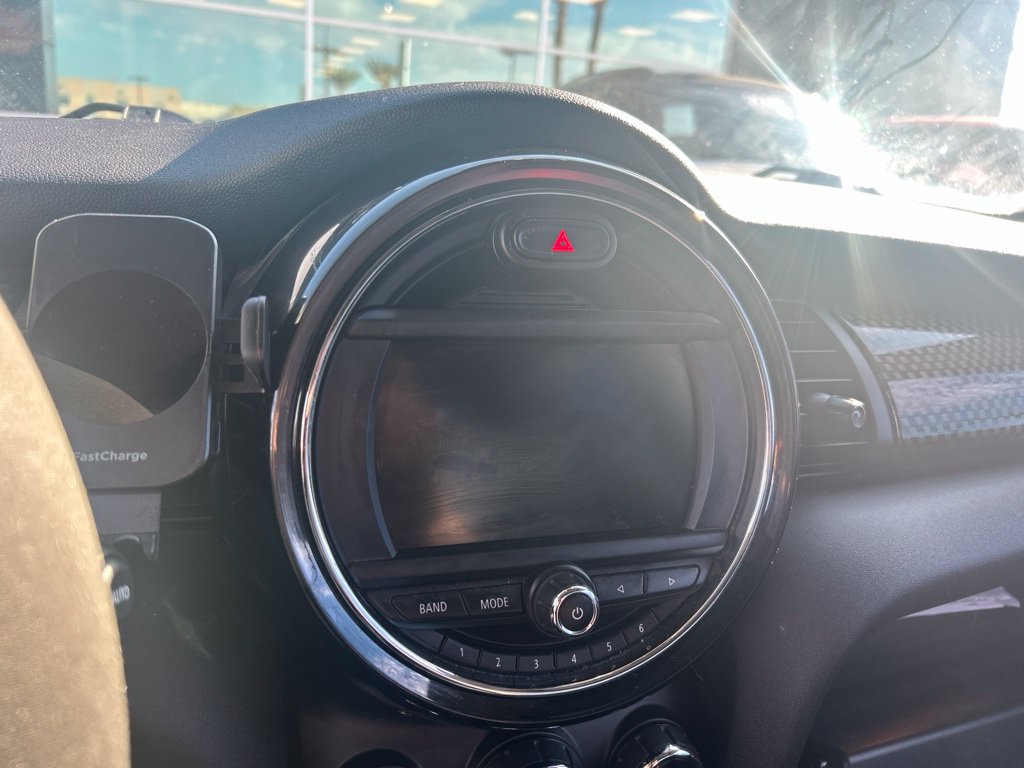 Used 2017 MINI Cooper S FWD image 8