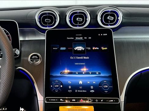 New 2026 Mercedes-Benz GLC 300 GLC 300 image 9