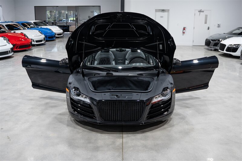 Used 2011 Audi R8 V10 AWD/4WD image 38