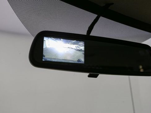 Used 2024 GMC Savana 2500 w/ Driver Convenience Package image 21