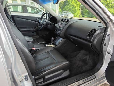 Used 2012 Nissan Altima 2.5 SL w/ 2.5SL Pkg FWD image 15