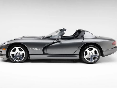 Used 2002 Dodge Viper RT/10 RWD image 9