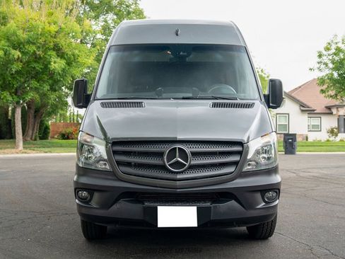 Used 2017 Mercedes-Benz Sprinter 3500 image 13