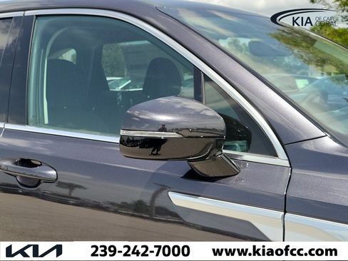 New 2026 Kia Sorento LX FWD image 8