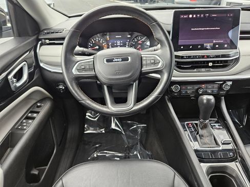 Used 2022 Jeep Compass Limited AWD/4WD image 13