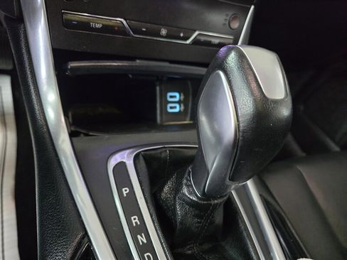 Used 2016 Ford Edge Titanium w/ Canadian Touring Package image 28