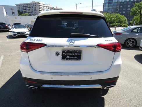 Used 2022 Mercedes-Benz GLE 350 4MATIC image 3