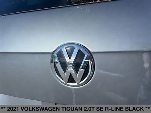 Used 2021 Volkswagen Tiguan SE R-Line image 13