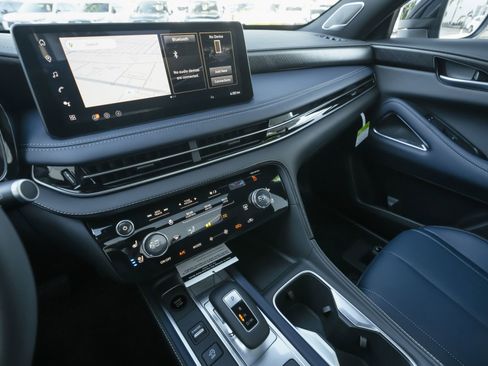 New 2026 INFINITI QX60 Sport w/ Dark Cargo Package image 9