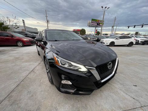 Used 2021 Nissan Altima 2.5 SV FWD image 13