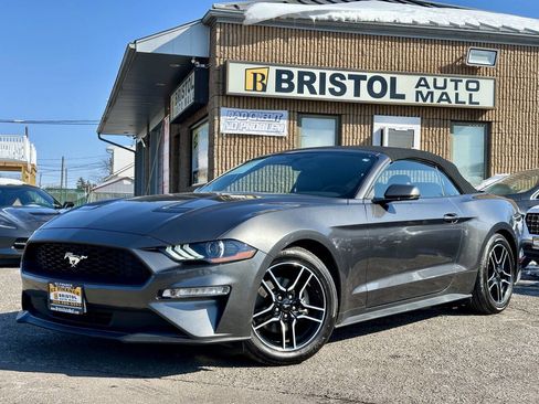 Used 2018 Ford Mustang Premium RWD image 27