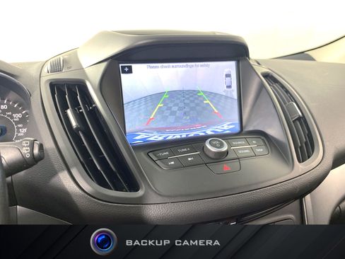 Used 2018 Ford Escape SEL AWD/4WD image 3