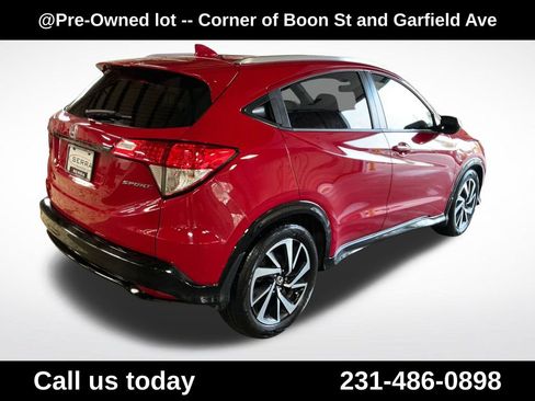 Used 2020 Honda HR-V Sport image 5