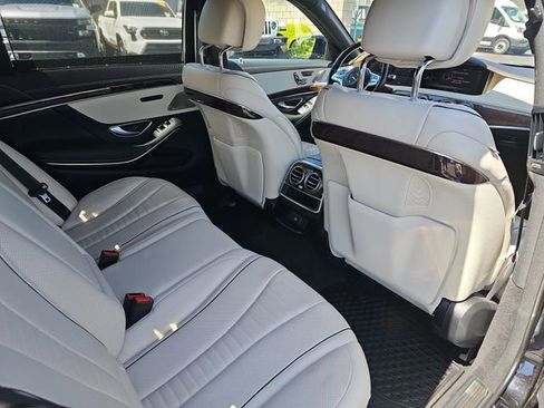 Used 2019 Mercedes-Benz S 560 Sedan image 11