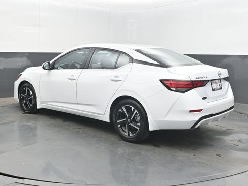 Used 2025 Nissan Sentra SV w/ All-Weather Package image 6