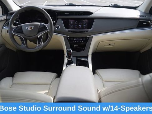 Used 2017 Cadillac XT5 Luxury w/ Driver Awareness Package FWD image 7