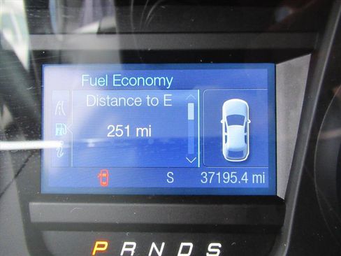 Used 2018 Ford Taurus SEL image 23