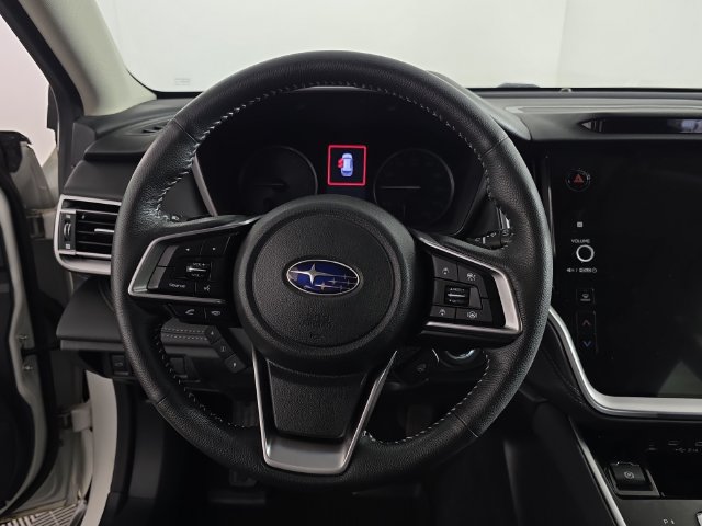 Used 2020 Subaru Outback Limited w/ Popular Package #2 AWD/4WD image 13