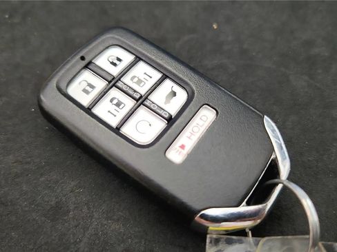 Used 2021 Honda Odyssey EX-L image 21