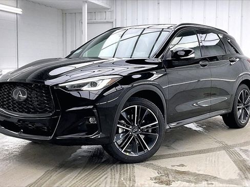 New 2025 INFINITI QX50 Sport image 2