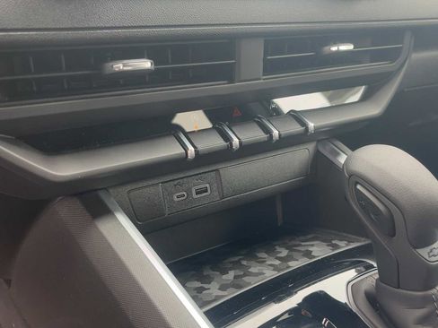 New 2026 Chevrolet Colorado Trail Boss AWD/4WD image 19