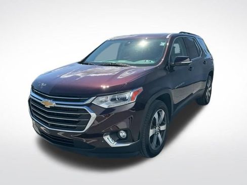 Used 2020 Chevrolet Traverse LT w/ LT Premium Package AWD/4WD image 13