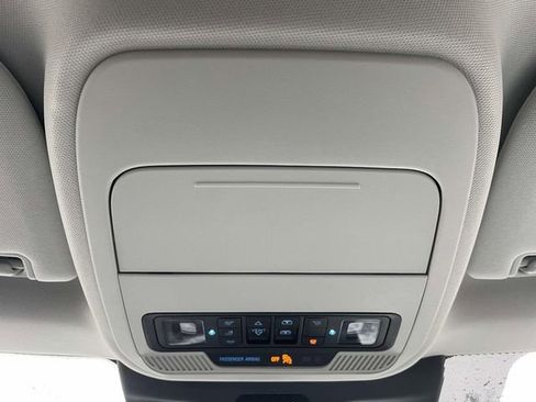 New 2025 Ford Expedition Platinum w/ Platinum Ultimate Package image 7