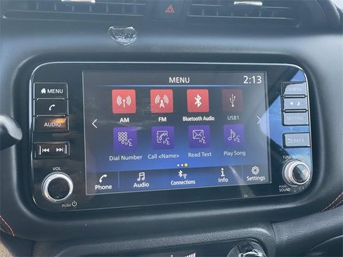 Used 2021 Nissan Kicks SR w/ Exterior Package image 13