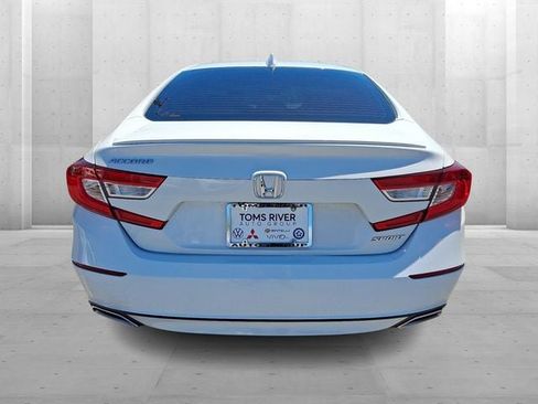 Used 2019 Honda Accord Sport image 5