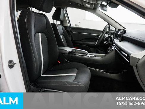 Used 2025 Hyundai Sonata SEL FWD image 19
