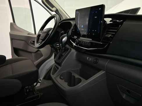 Used 2024 Ford Transit 350 XLT RWD image 19