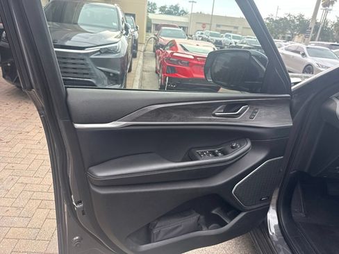 Used 2022 Jeep Grand Cherokee Limited 4xe AWD/4WD image 14