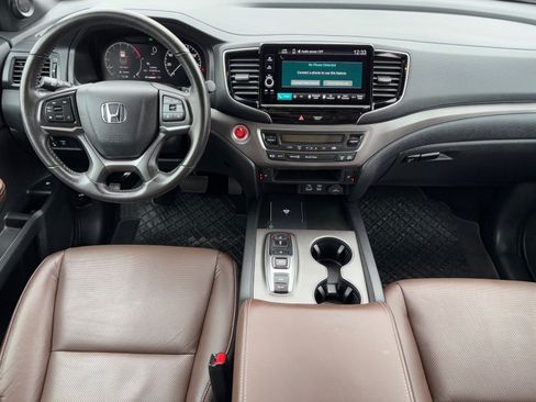 Used 2025 Honda Ridgeline RTL image 12