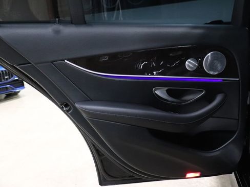 Used 2019 Mercedes-Benz E 300 E300 image 19