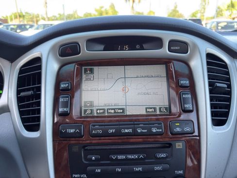 Used 2007 Toyota Highlander Limited AWD/4WD image 18