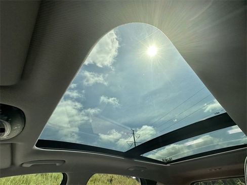 Used 2024 Hyundai Tucson Limited image 34