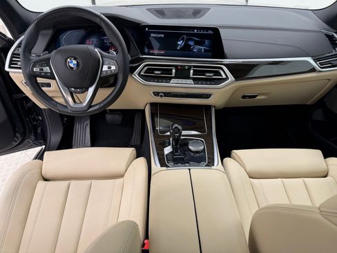 Used 2021 BMW X5 xDrive40i w/ Premium Package image 16