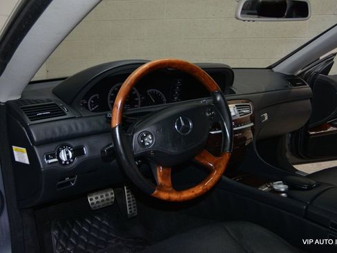 Used 2010 Mercedes-Benz CL 550 4MATIC image 8
