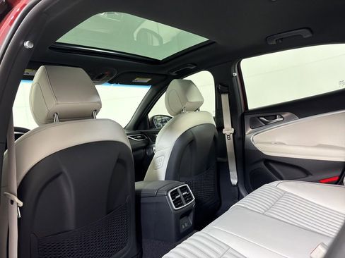 New 2026 Genesis G70 3.3T Sport Prestige RWD image 19