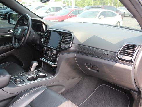 Used 2021 Jeep Grand Cherokee Limited w/ Quick Order Package 28K 80th AWD/4WD image 28