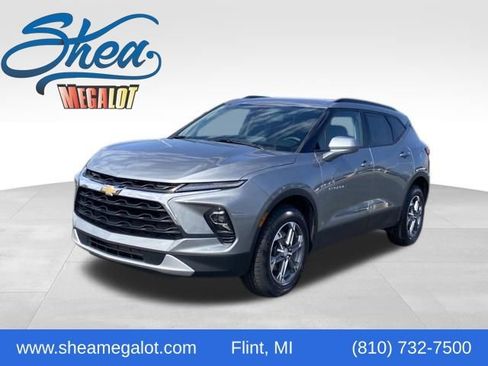 Certified 2024 Chevrolet Blazer LT w/ Convenience Package image 1