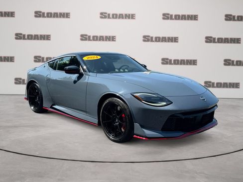 Used 2024 Nissan Z NISMO w/ Floor Mat Package RWD image 7