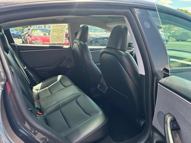 Used 2025 Tesla Model 3 Long Range RWD image 22