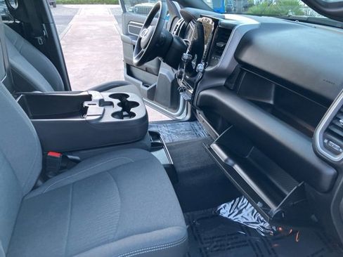 Used 2024 RAM 2500 Big Horn w/ Night Edition image 31