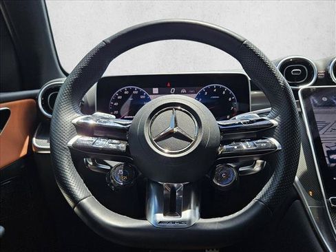 Used 2025 Mercedes-Benz GLC 43 AMG 4MATIC image 18