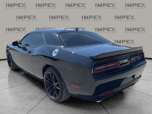 Used 2021 Dodge Challenger R/T w/ Plus Package image 3