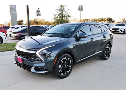 Used 2023 Kia Sportage SX image 3